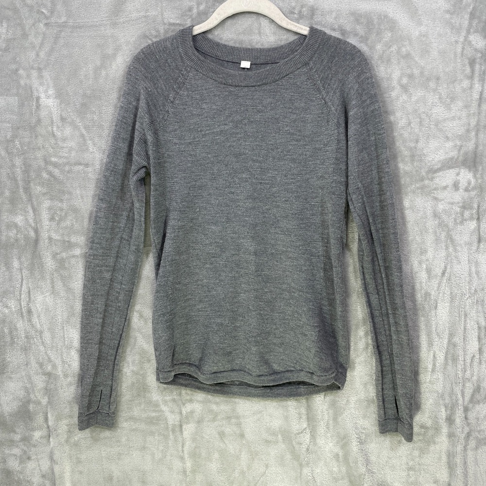 Lululemon Sit In Lotus Sweater  Women's Size 8 Gray‎ Merino Wool Pullover